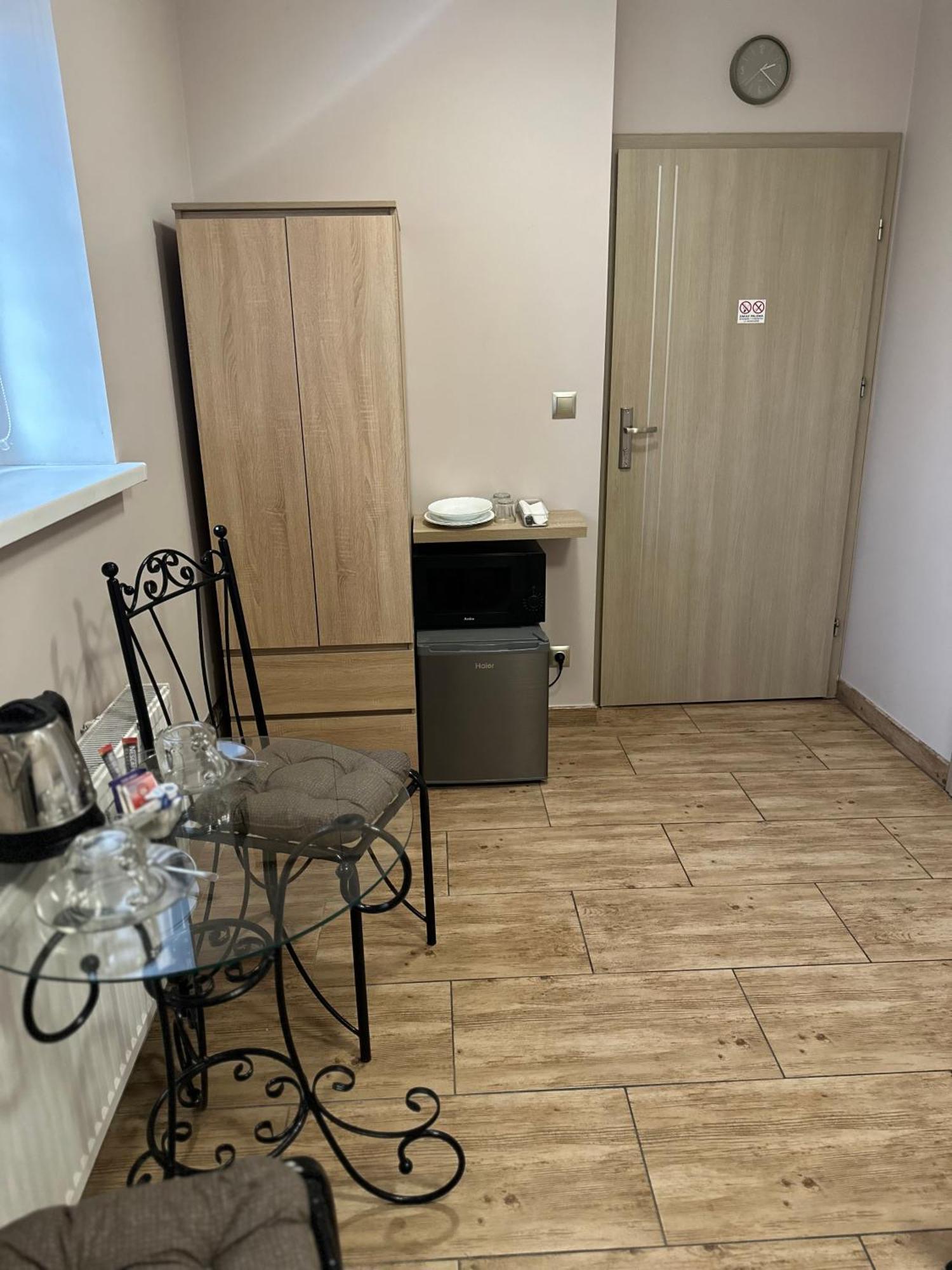 Willa Leszczynko Leszno  Buitenkant foto